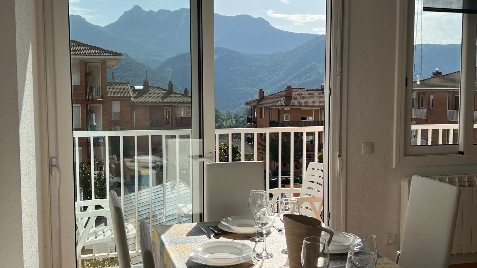 Apartament Acollidor Al Bergueda 6P Sant Jordi de Cercs Exterior foto